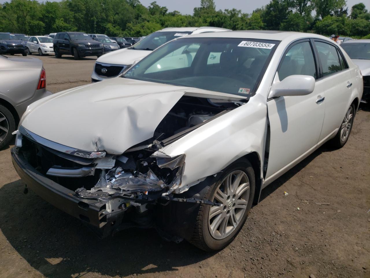 New Britain, CT에서 판매 중인 2009 Toyota Avalon Xl - Front End