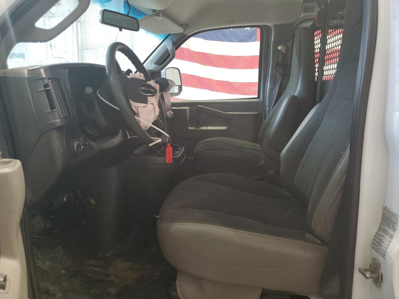 2021 GMC Savana G2500 VIN: 1GTW7AF78M1213133 Lot: 61205945