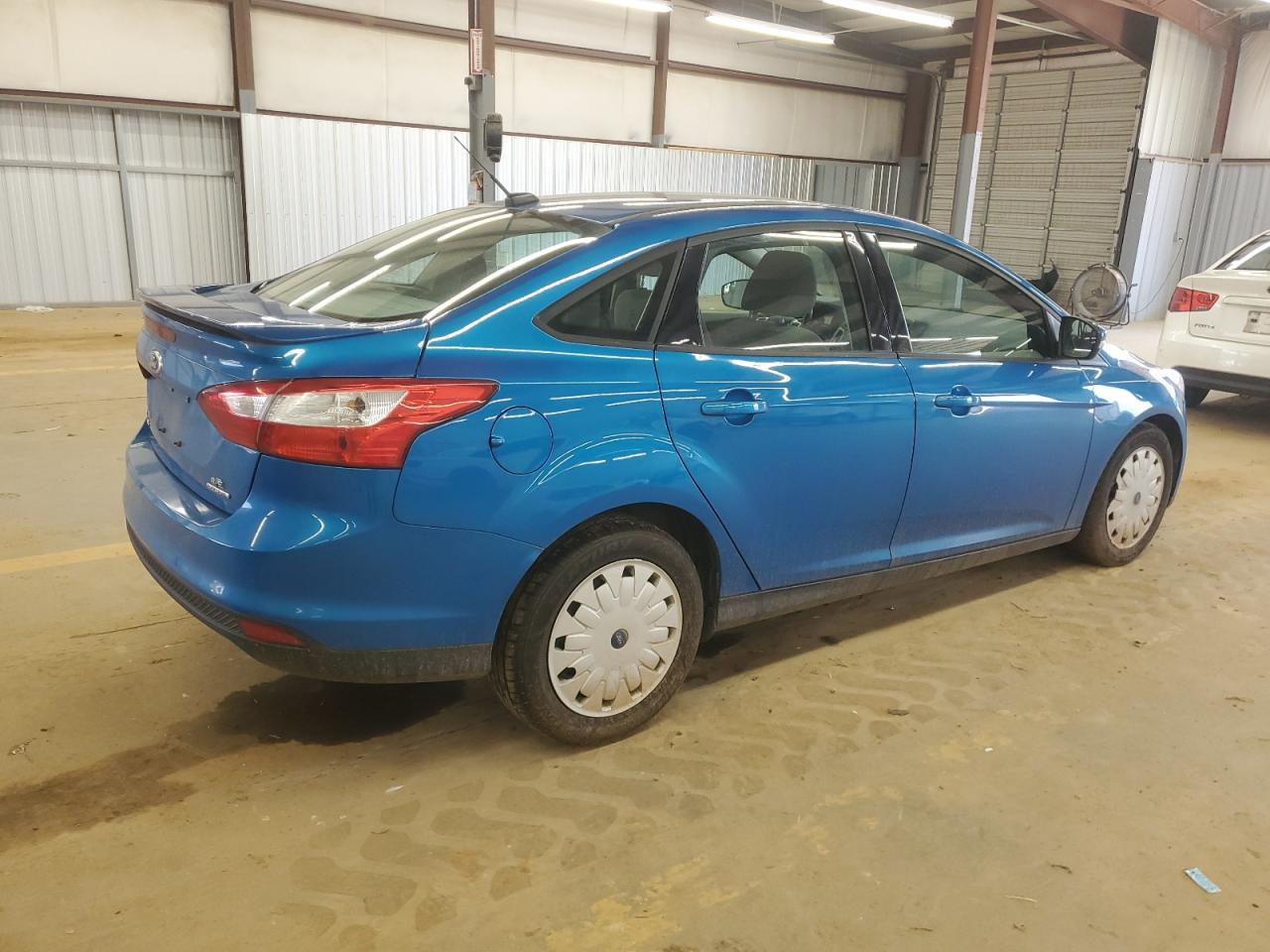 FORD FOCUS 2013 VIN 1FADP3F23DL321404 zdjęcie 3