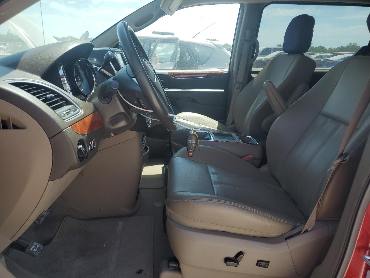 2015 Chrysler Town & Country Touring VIN: 2C4RC1BG6FR620512 Lot: 62482395