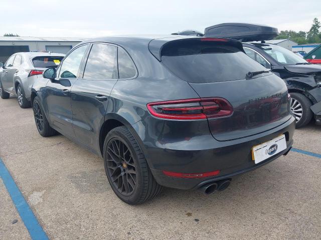 2018 PORSCHE MACAN GTS