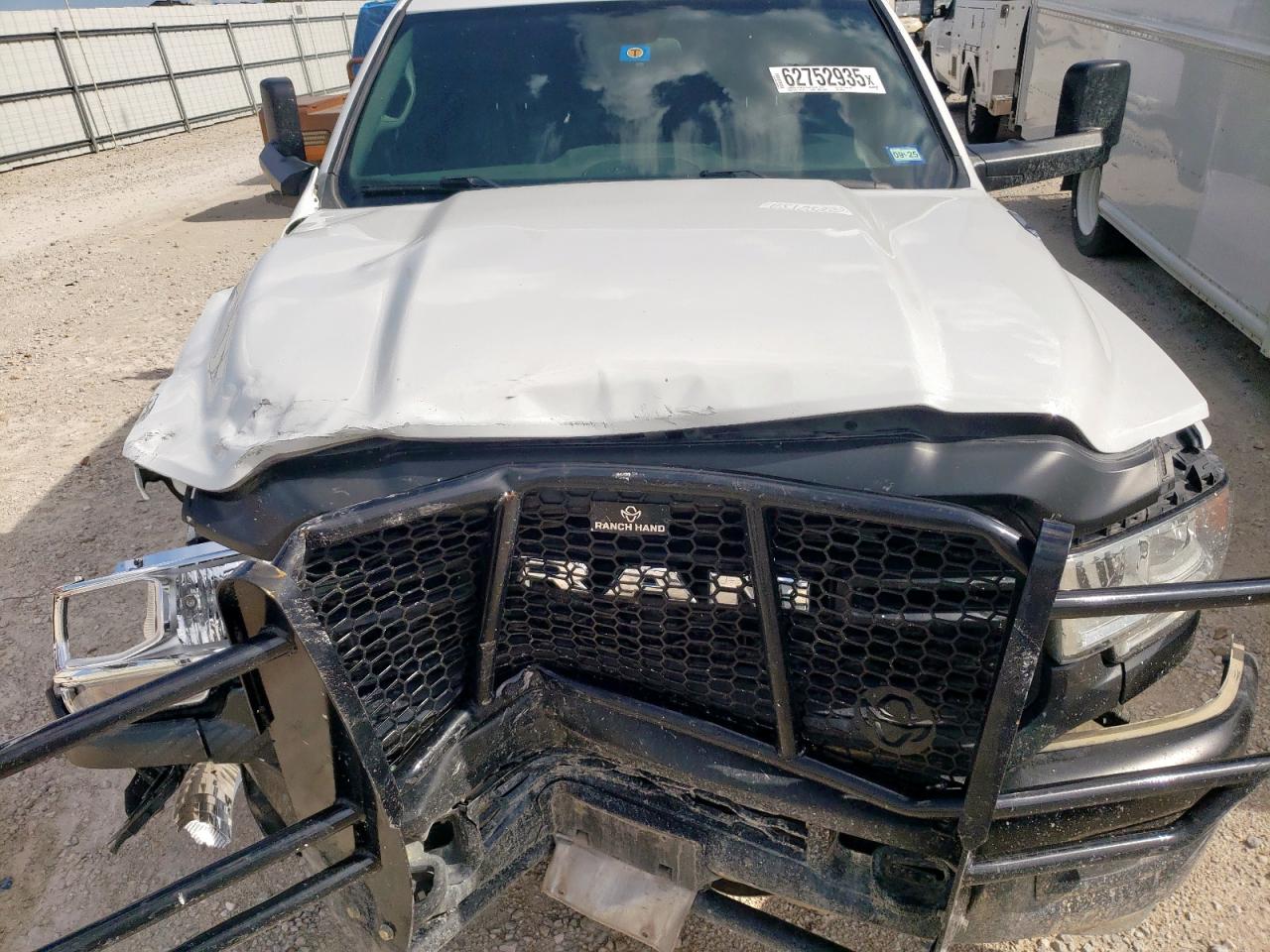 2022 Ram 3500 Tradesman VIN: 3C63R3GL7NG427044 Lot: 62752935