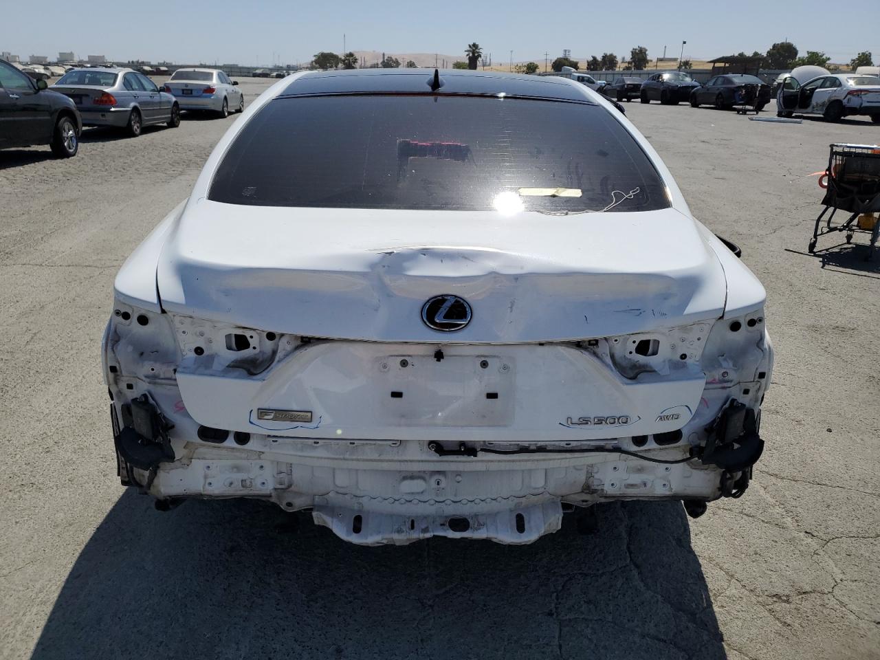 2018 Lexus Ls 500 Base VIN: JTHC51FF4J5002207 Lot: 60428915