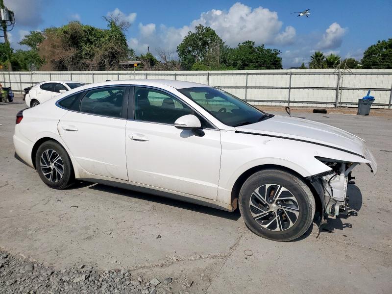 HYUNDAI SONATA 2023 Белы