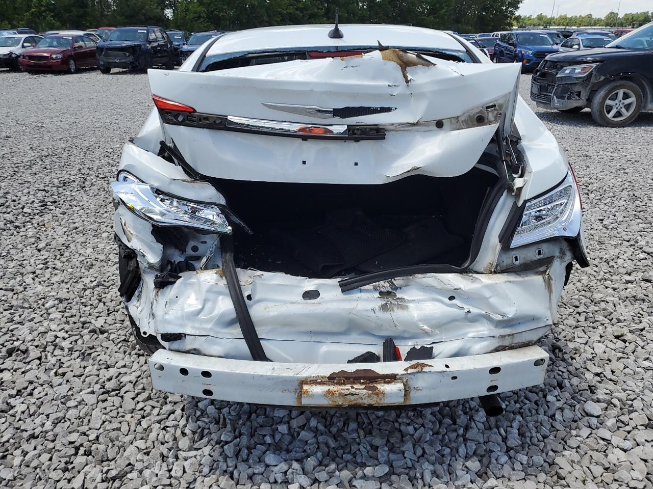 2014 Chrysler 200 Touring VIN: 1C3CCBBB9EN185033 Lot: 61739345