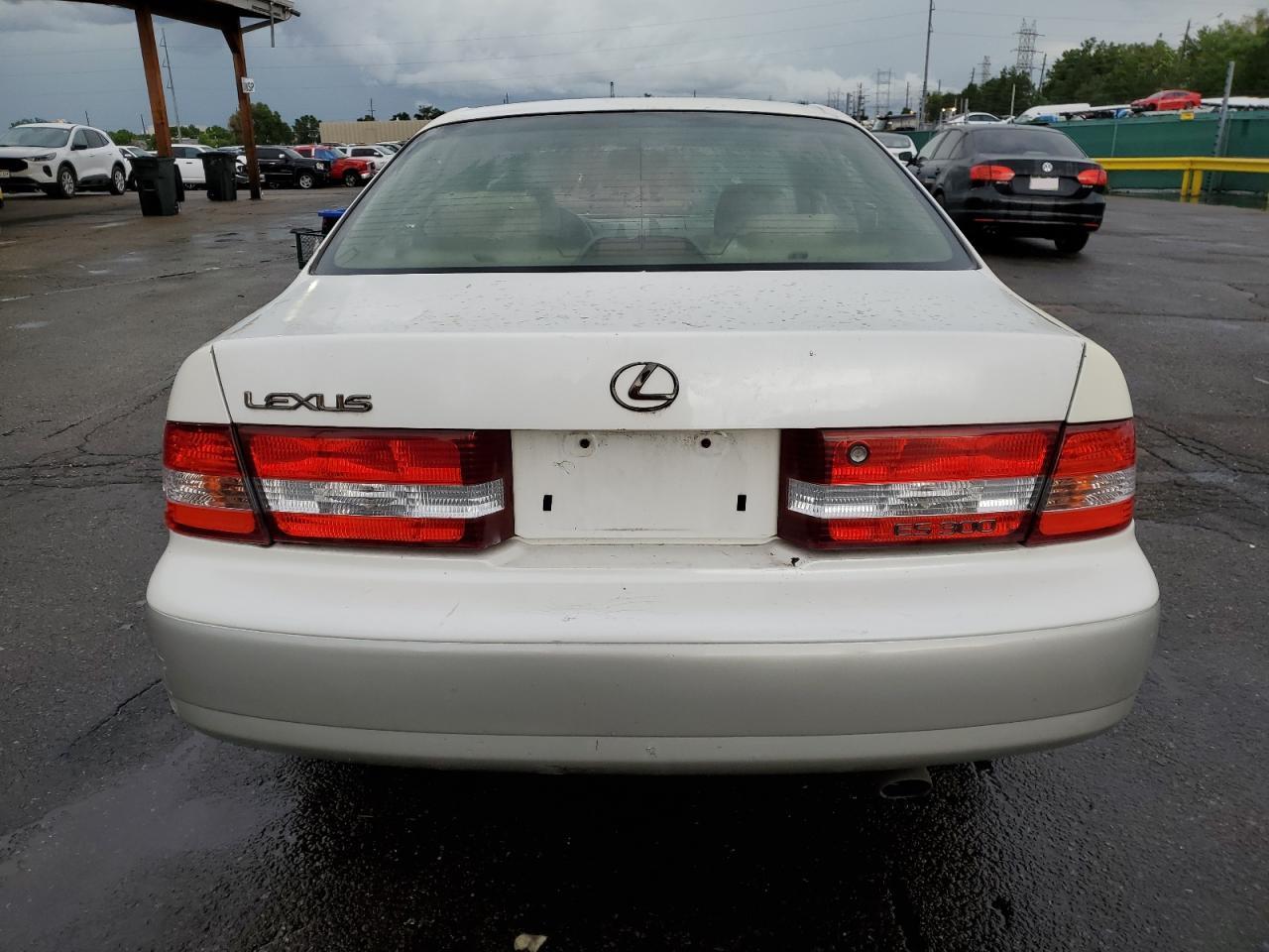 2000 Lexus Es 300 VIN: JT8BF28G9Y5101524 Lot: 60682855