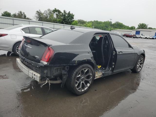 CHRYSLER 300 2018 Черный