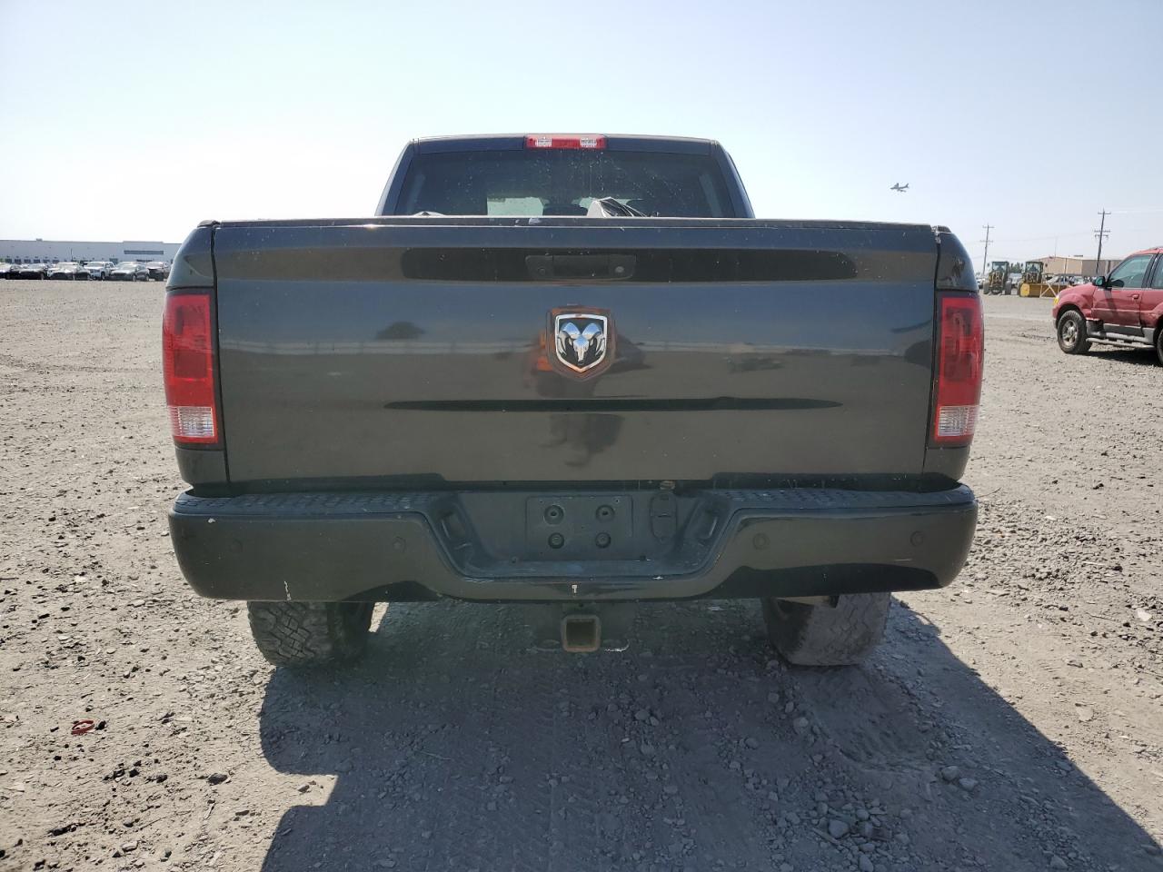 2018 Ram 2500 St VIN: 3C6UR5CL3JG209375 Lot: 61213275