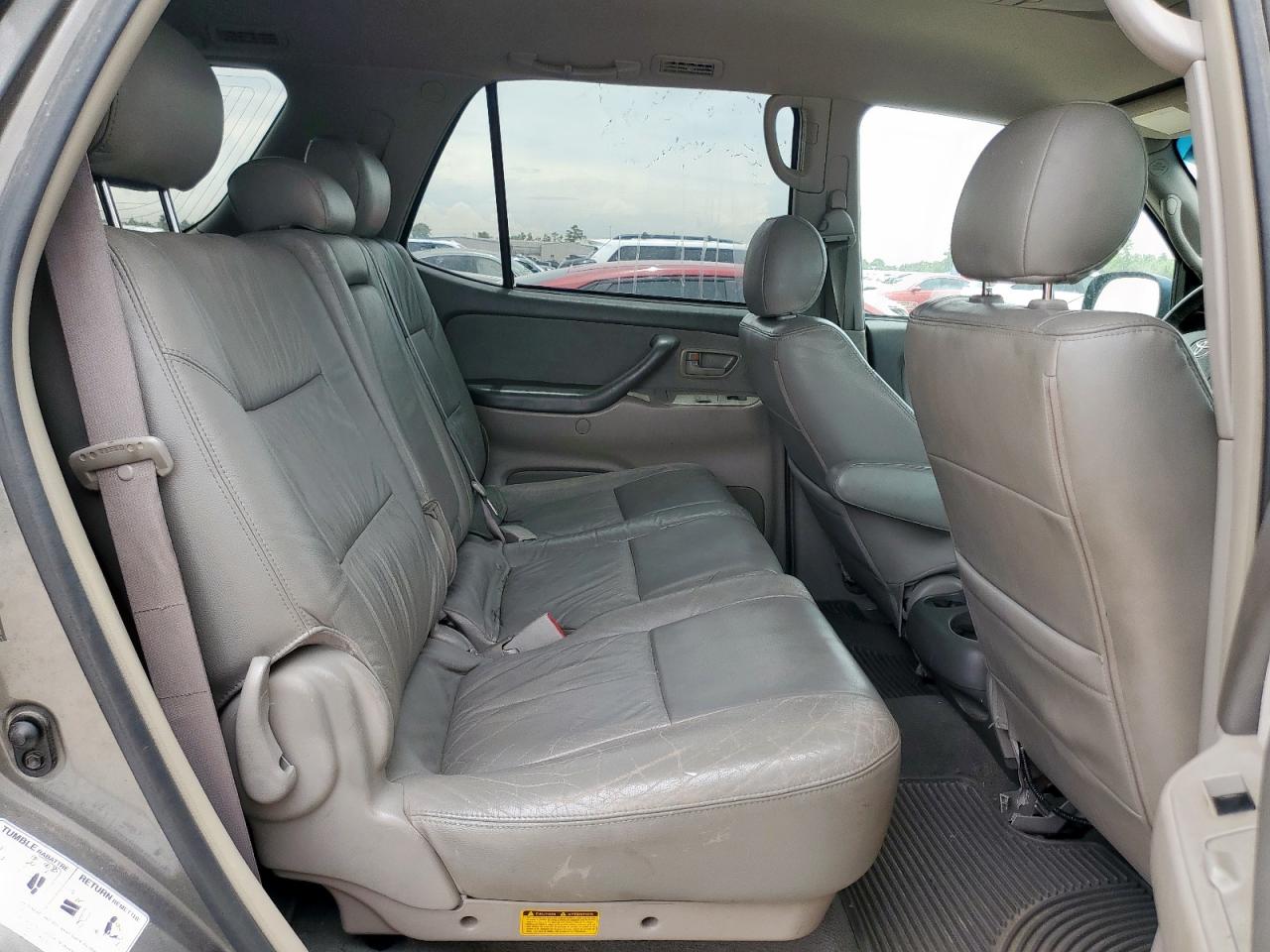 2005 Toyota Sequoia Sr5 VIN: 5TDBT44AX5S248819 Lot: 62524265