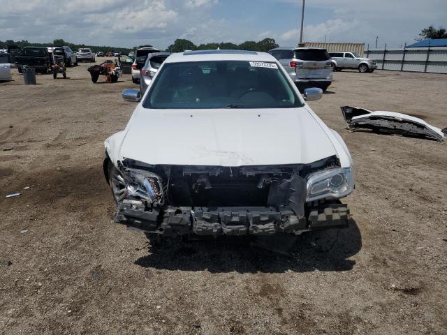  CHRYSLER 300 2015 White