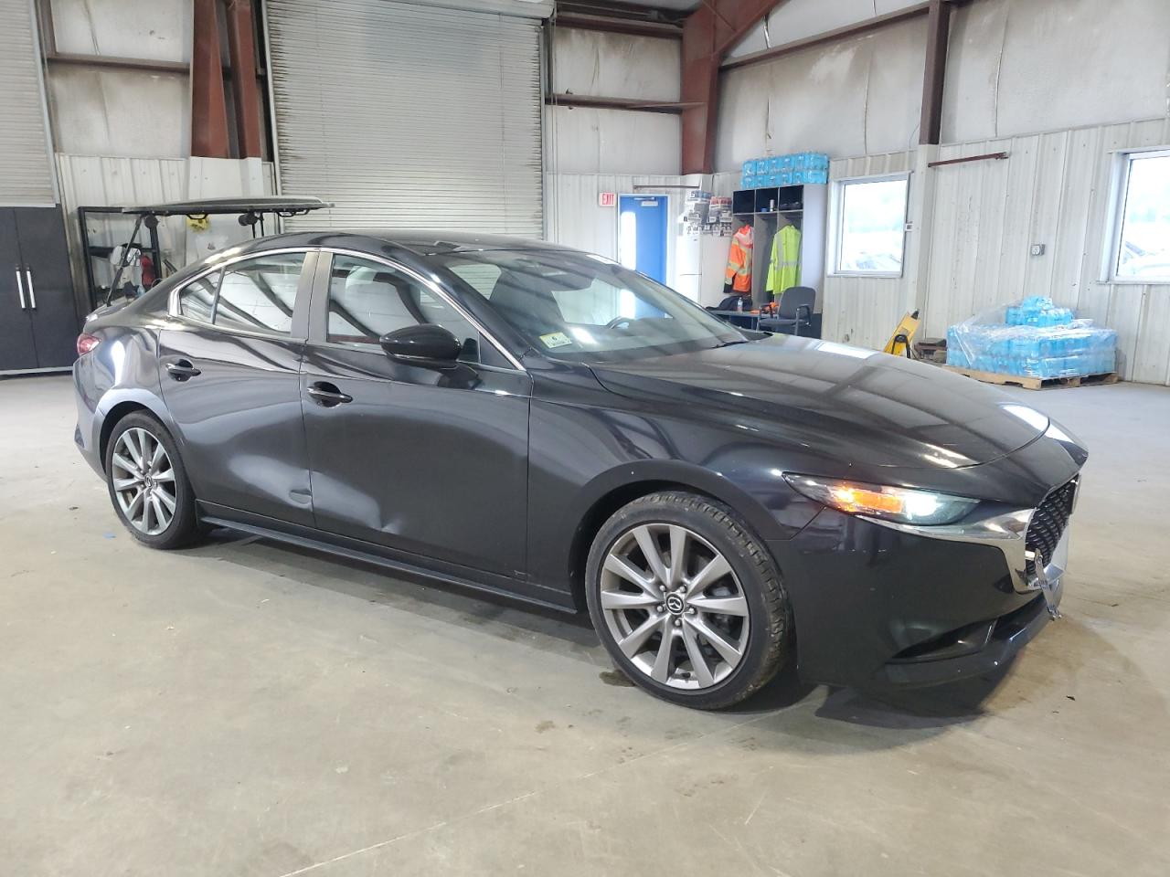 MAZDA 3 2019 VIN JM1BPBAM3K1138078 zdjęcie 4