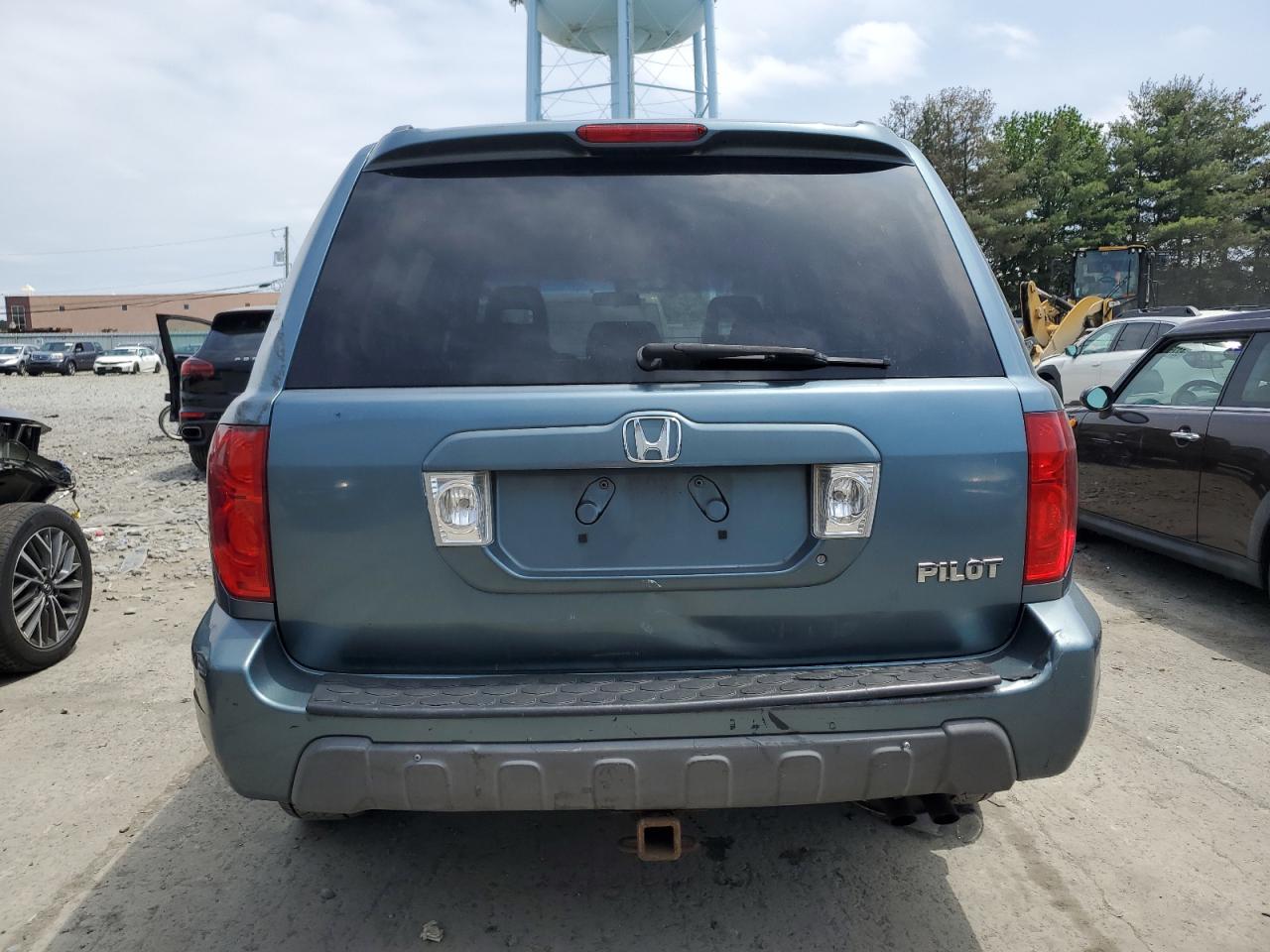 2005 Honda Pilot Exl VIN: 5FNYF18505B048078 Lot: 62709055