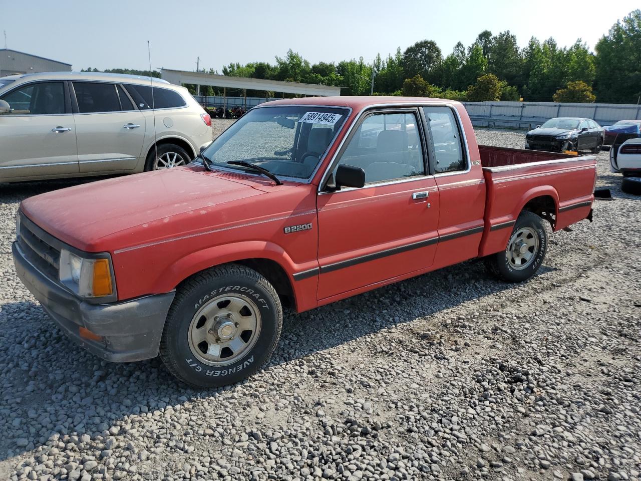 1988 Mazda B2200 Cab Plus na sprzedaż w Memphis, TN - Rear End