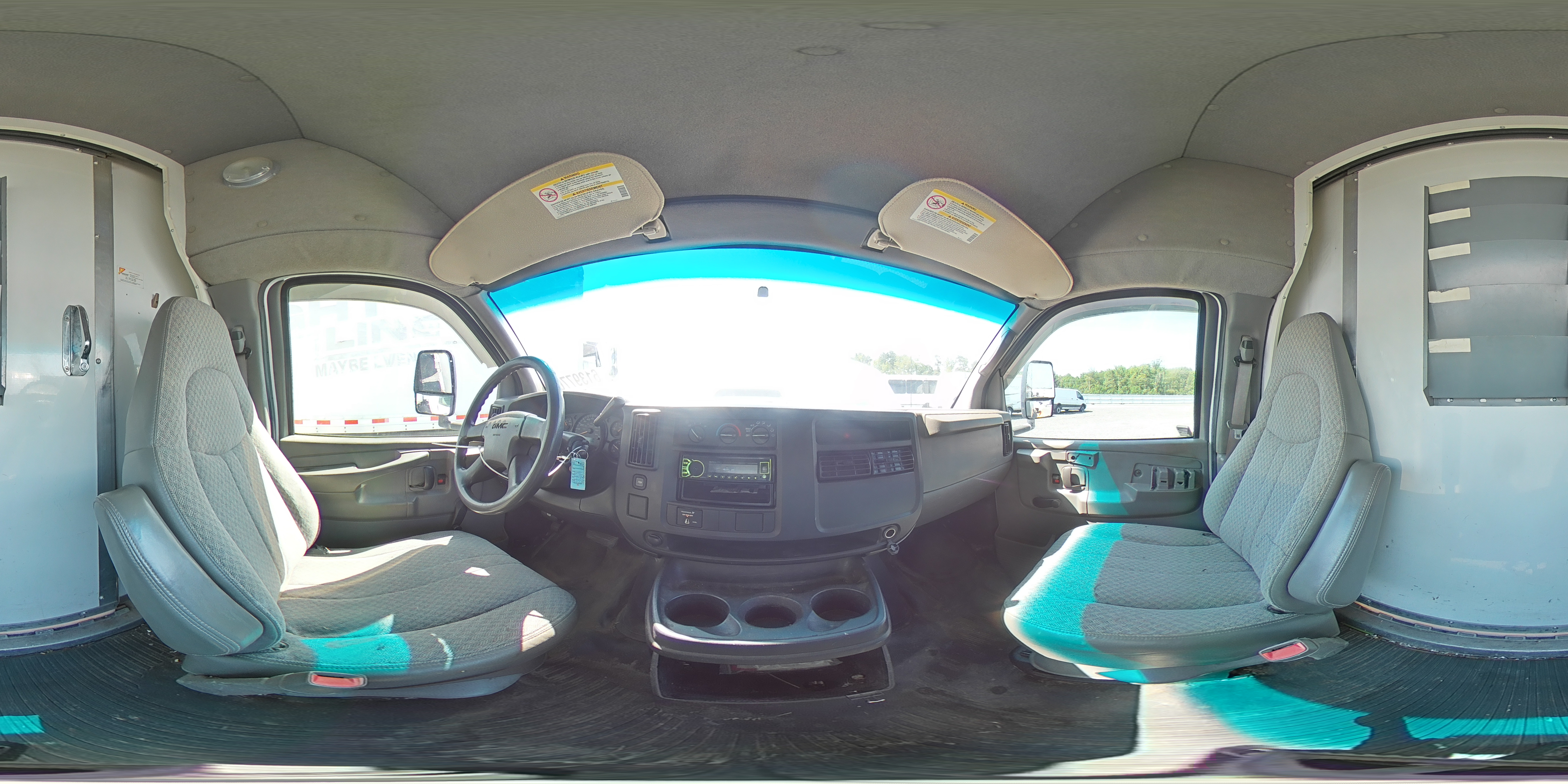 2005 GMC Savana Cutaway G3500 VIN: 1GDJG31U651251668 Lot: 61397705