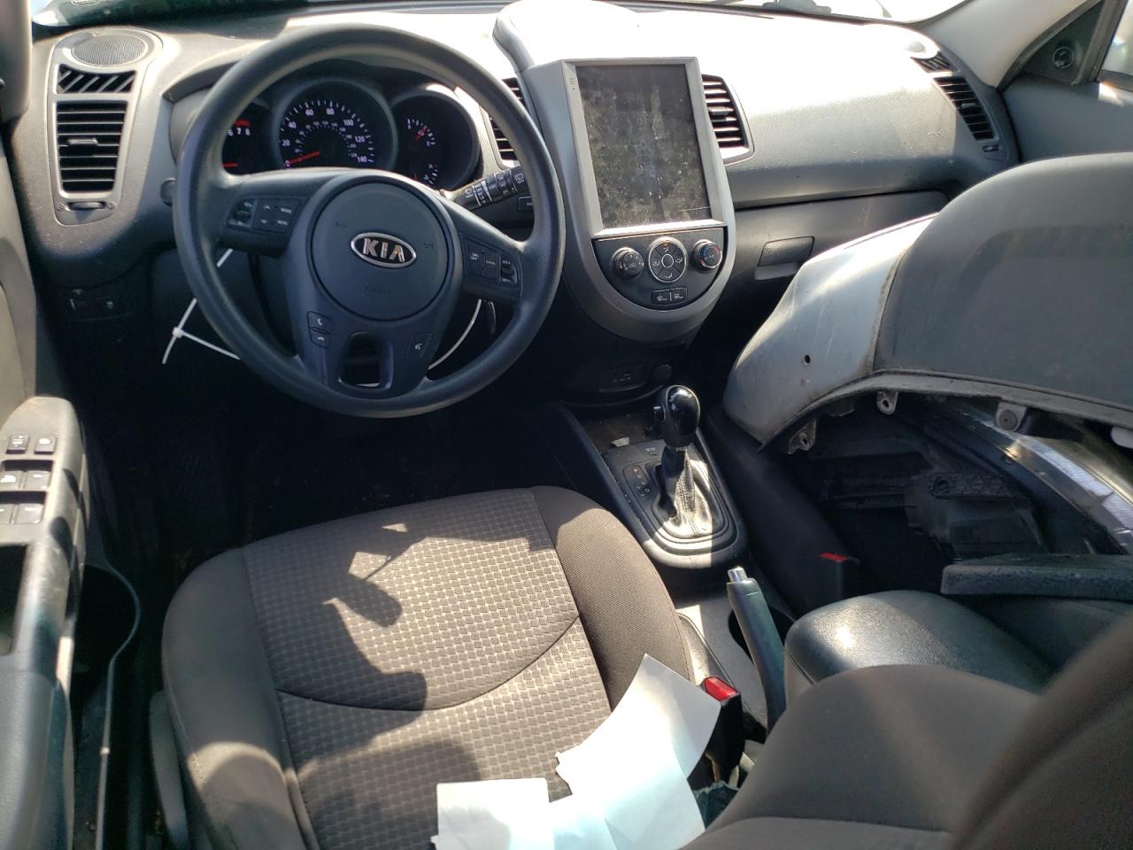 2012 Kia Soul VIN: KNDJT2A58C7463811 Lot: 61977855