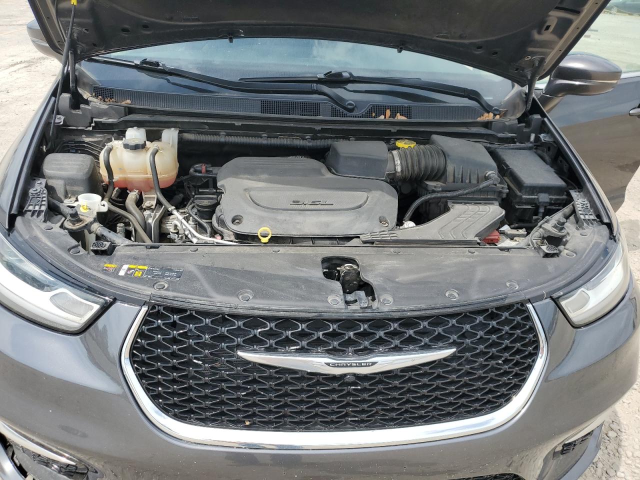 2022 Chrysler Pacifica Touring L VIN: 2C4RC1BG1NR142417 Lot: 63000925