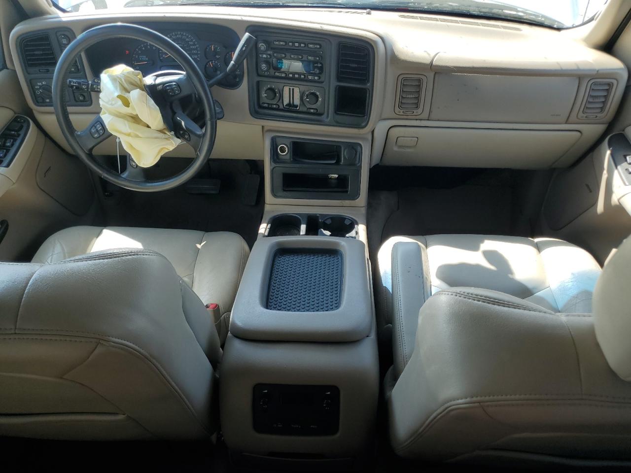 2003 Chevrolet Suburban K1500 VIN: 3GNFK16ZX3G172494 Lot: 62186325