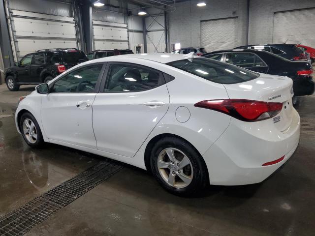  HYUNDAI ELANTRA 2015 Белый