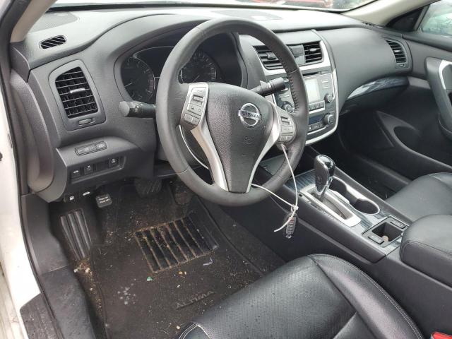  NISSAN ALTIMA 2017 Biały