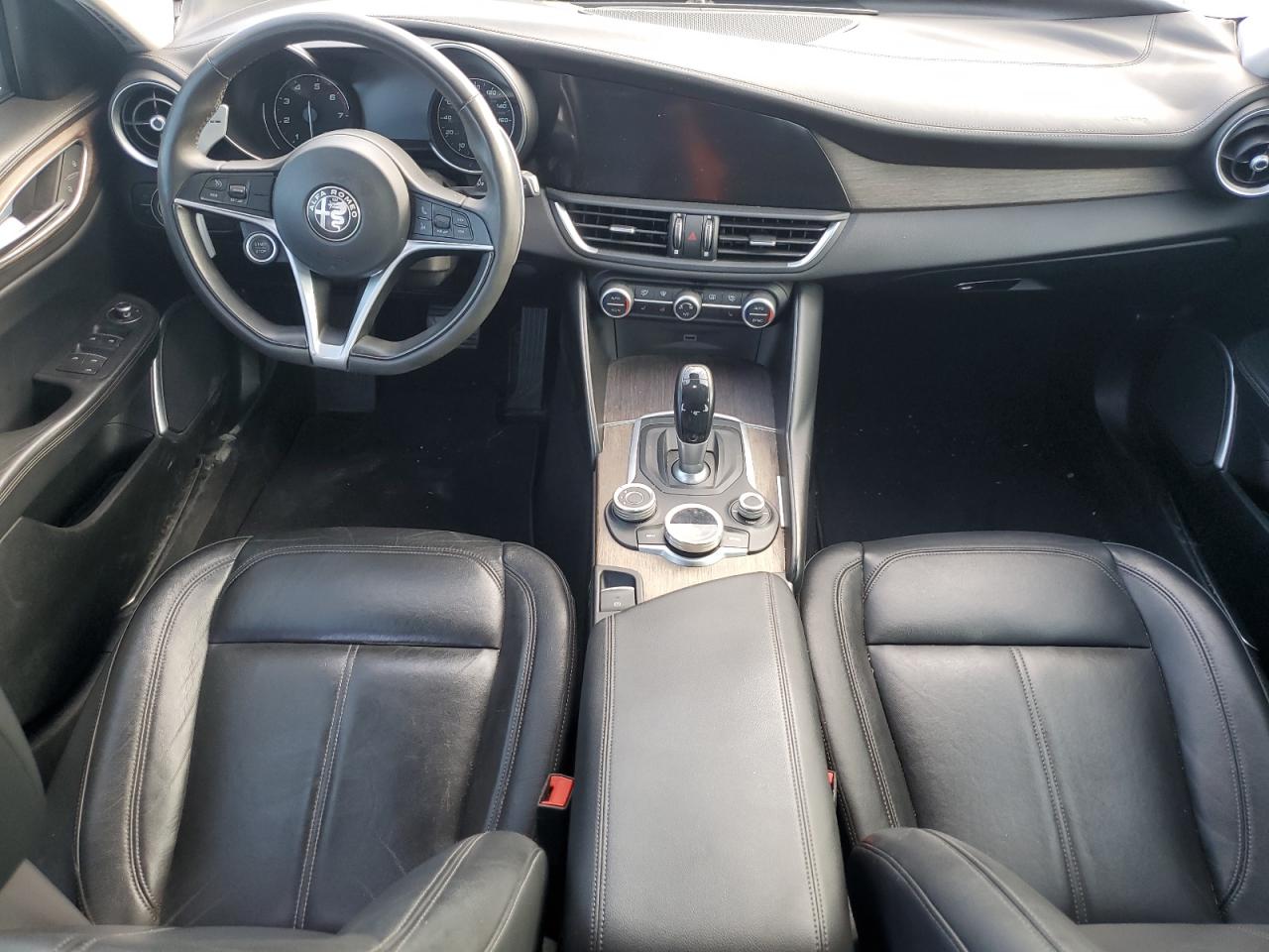 2018 Alfa Romeo Giulia Ti VIN: ZARFAECN4J7579892 Lot: 61759515