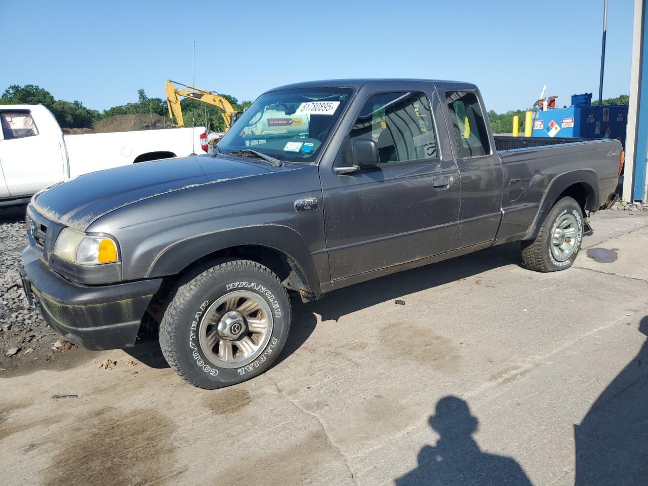 2005 Mazda B4000 Cab Plus for Sale in Duryea, PA - Minor Dent/Scratches