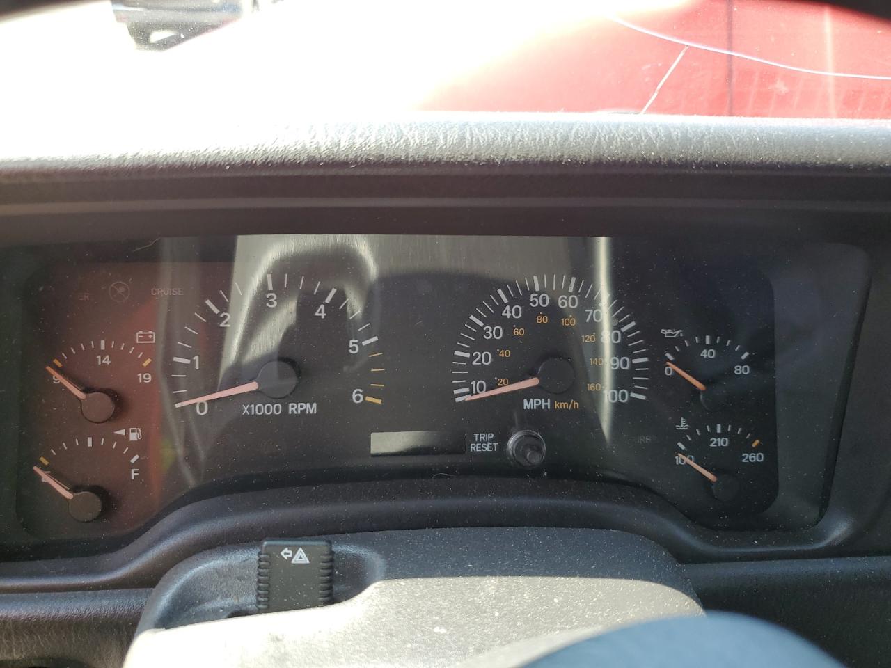 2000 Jeep Cherokee Sport VIN: 1J4FF48S6YL129175 Lot: 62481615