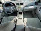2009 Toyota Camry Base იყიდება Chicago Heights-ში, IL - Rear End
