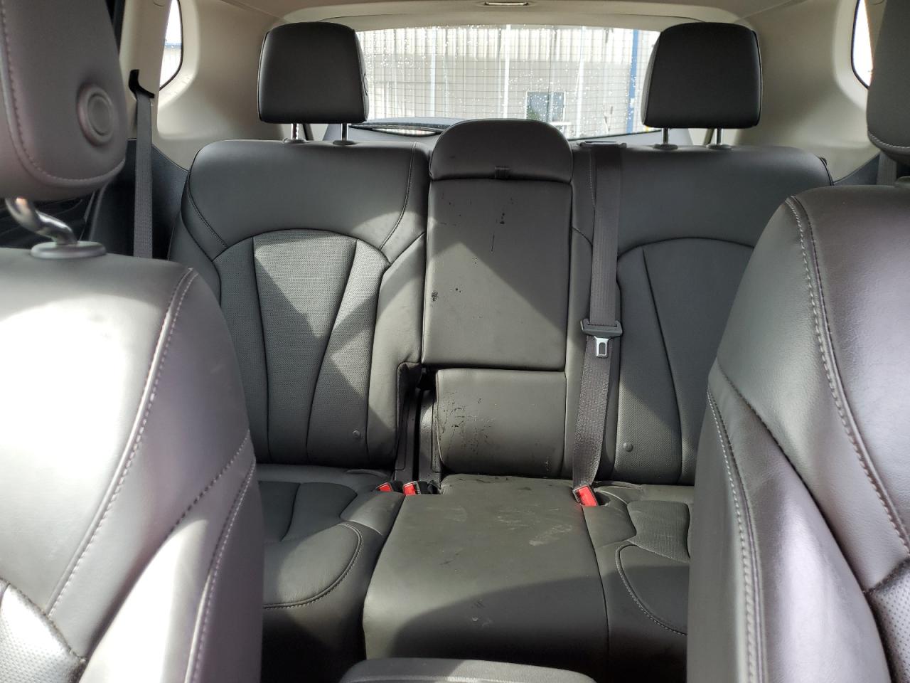 2019 Buick Envision Essence VIN: LRBFXCSA2KD143569 Lot: 60998405