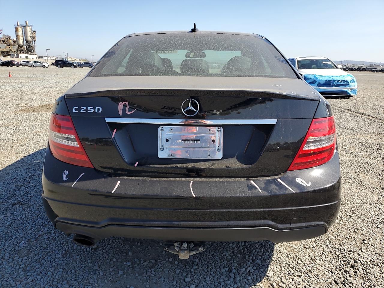 2013 Mercedes-Benz C 250 VIN: WDDGF4HB1DR250090 Lot: 62451405