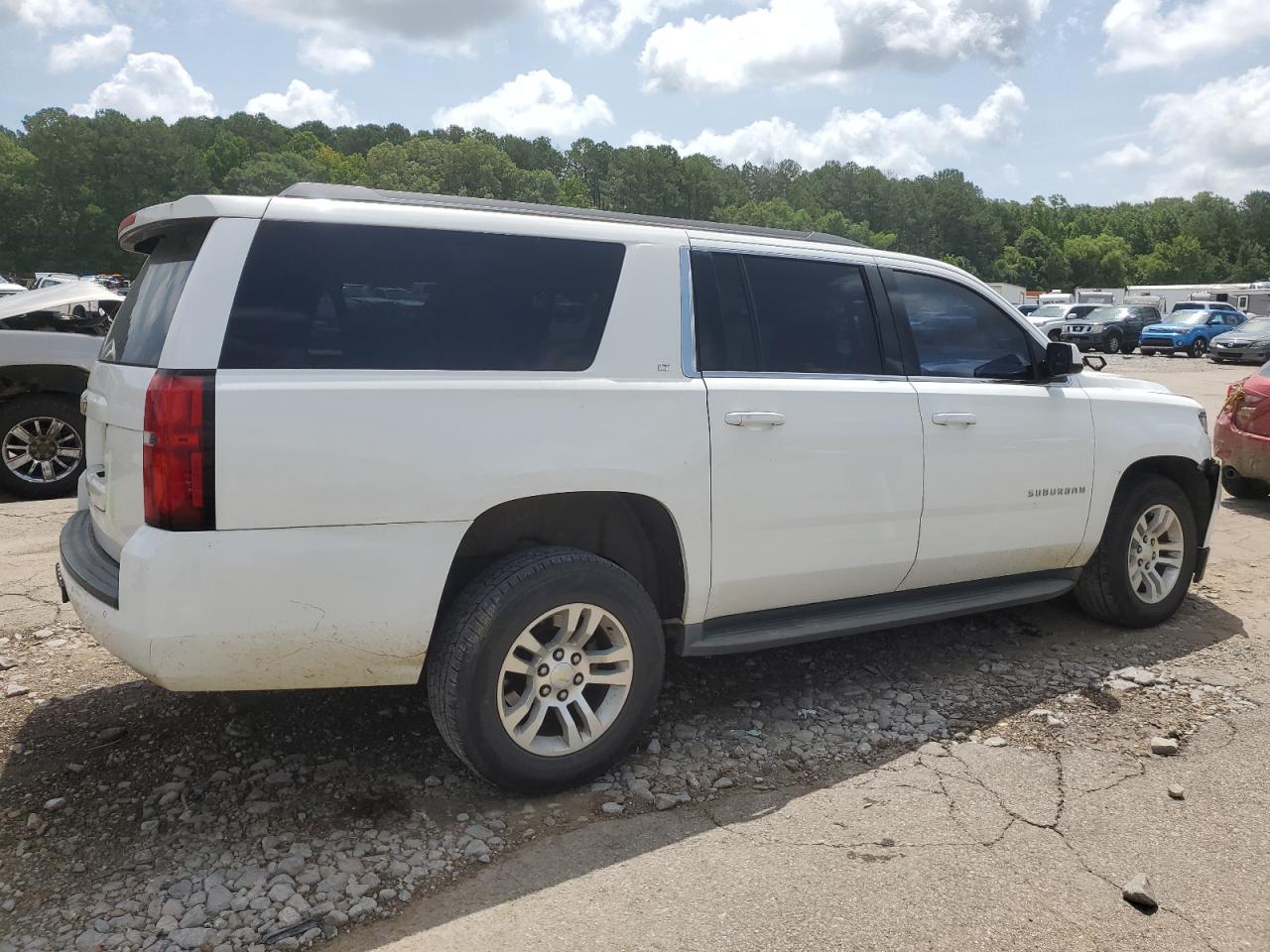 2015 Chevrolet Suburban K1500 Lt VIN: 1GNSKJKC9FR616632 Lot: 62652375