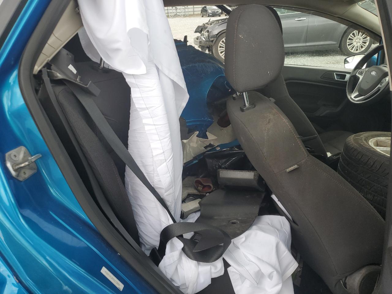 2015 Ford Fiesta Se VIN: 3FADP4BJ2FM215885 Lot: 60888825