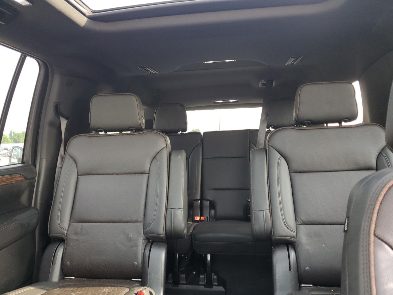 2022 Chevrolet Suburban K1500 High Country VIN: 1GNSKGKL4NR156040 Lot: 60403225