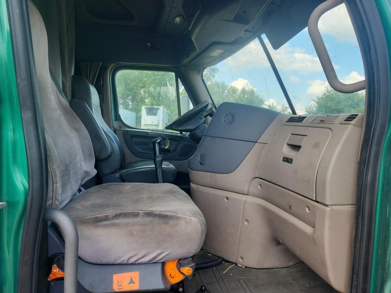 FREIGHTLINER ALL OTHER 2013 VIN 1FUJGLBG0DSBP4930 photo 5