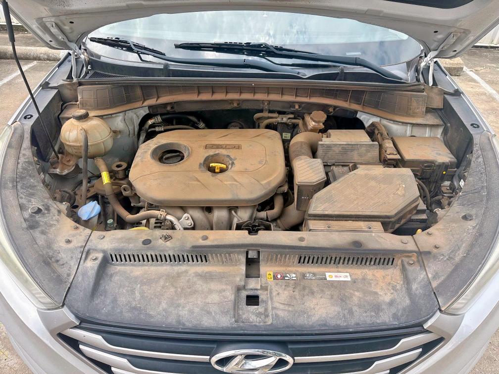 Паркетники HYUNDAI TUCSON 2017 Сріблястий