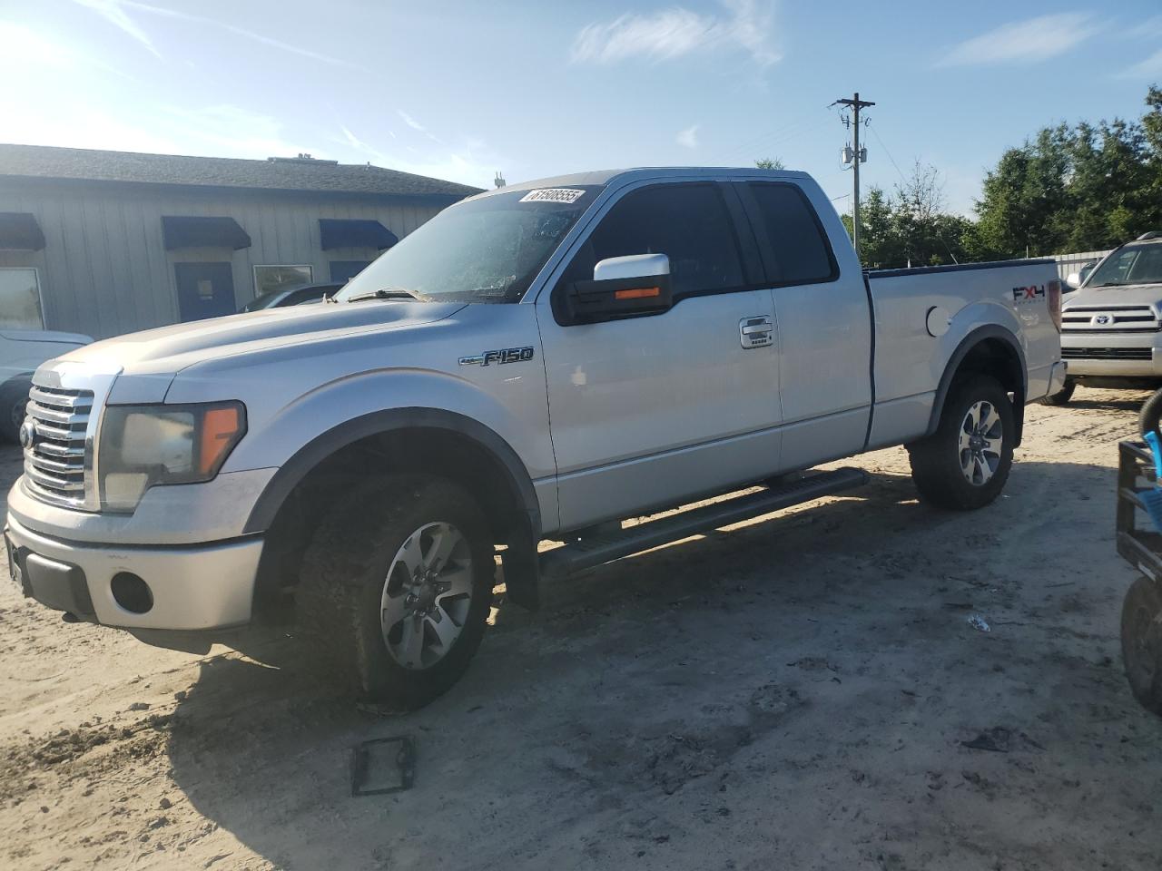 2011 Ford F150 Super Cab იყიდება Midway-ში, FL - Minor Dent/Scratches