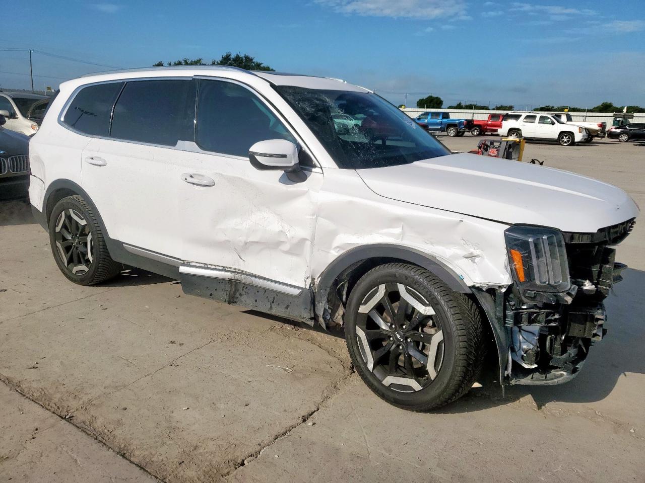 KIA TELLURIDE 2023 VIN 5XYP3DGC6PG330937 photo 4