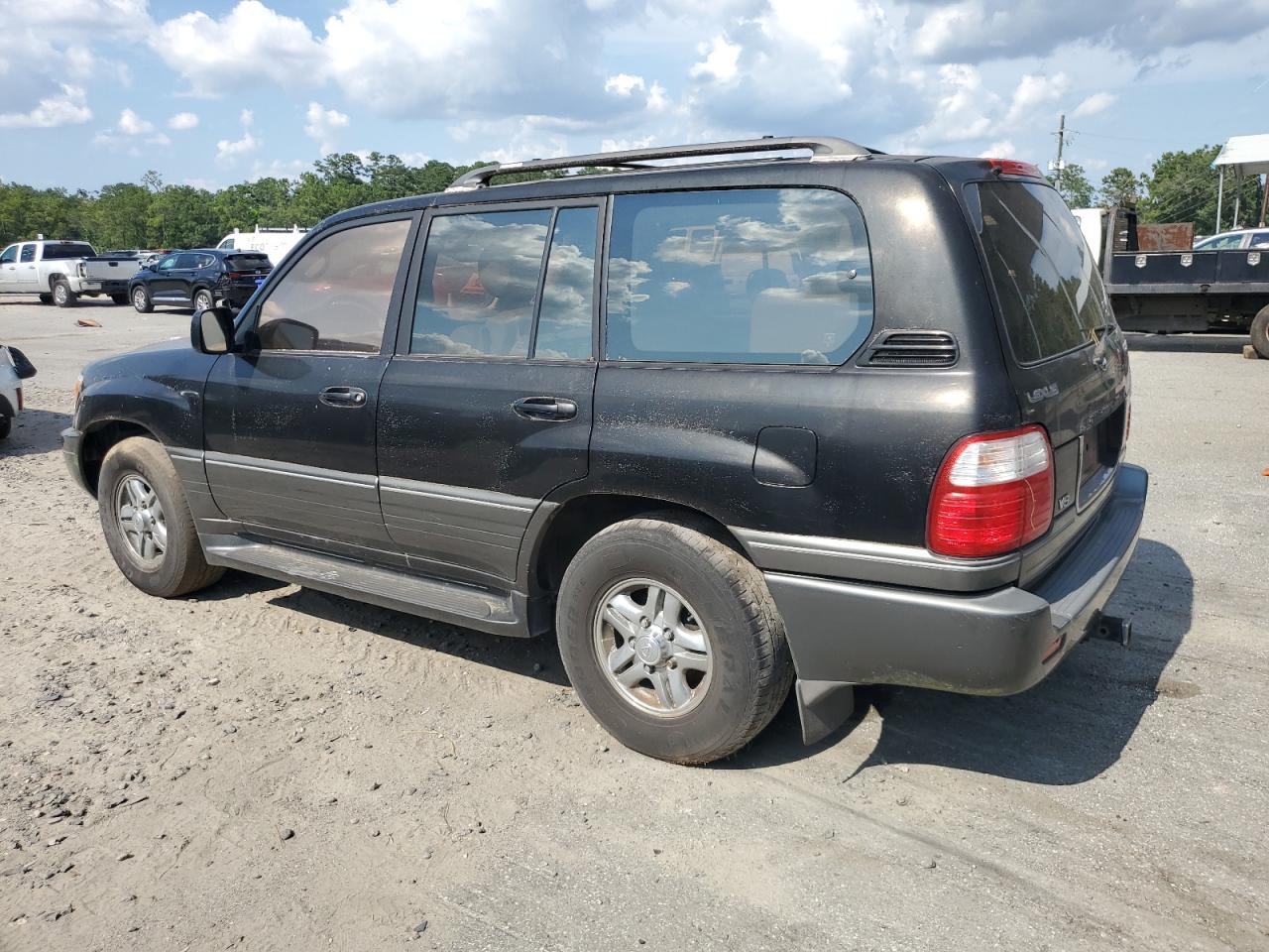LEXUS LX470 2001 VIN JTJHT00W913506583 фото 2