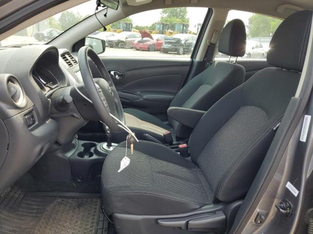  NISSAN VERSA 2019 Szary