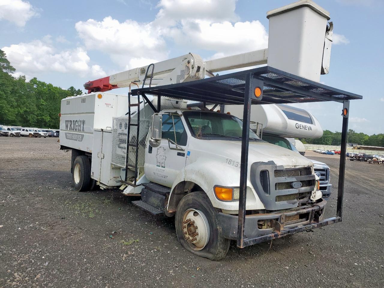 Lufkin, TX에서 판매 중인 2013 Ford F750 Super Duty Forestry Bucket Truck - Mechanical