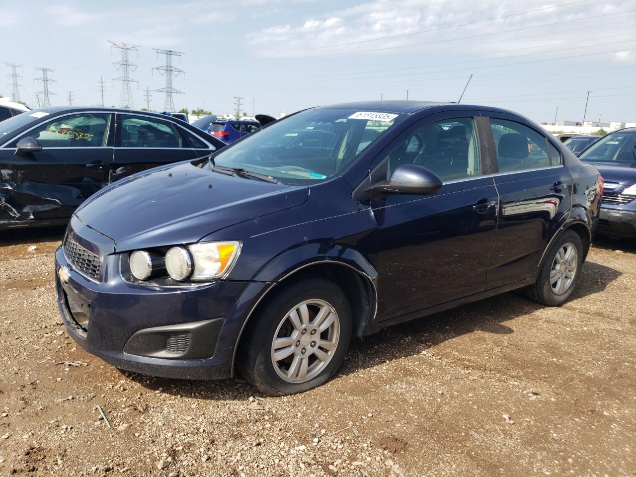 2015 Chevrolet Sonic Lt იყიდება Elgin-ში, IL - Mechanical