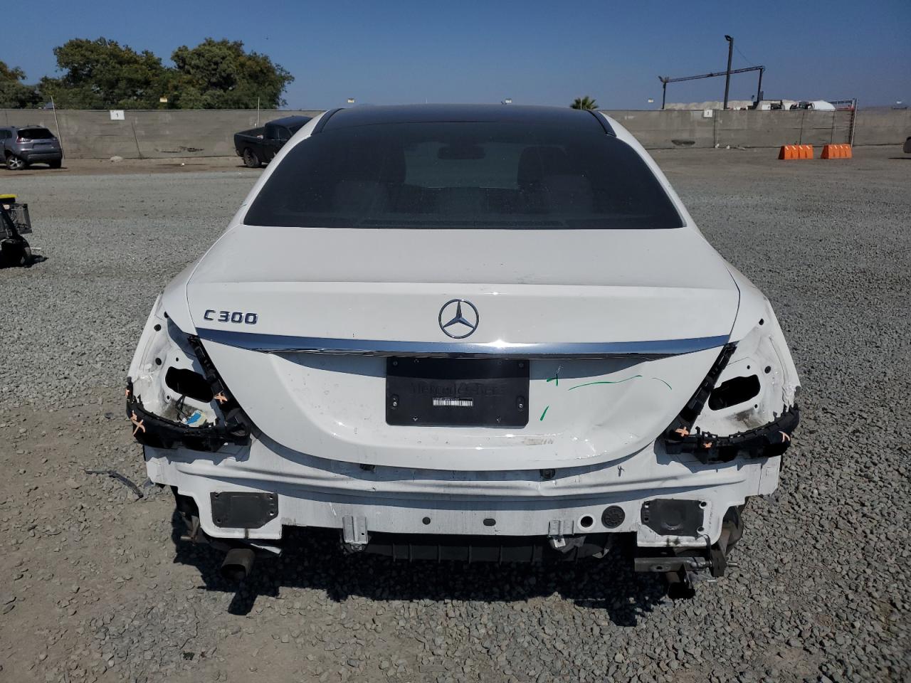 2018 Mercedes-Benz C 300 VIN: WDDWF4JBXJR401087 Lot: 62129625