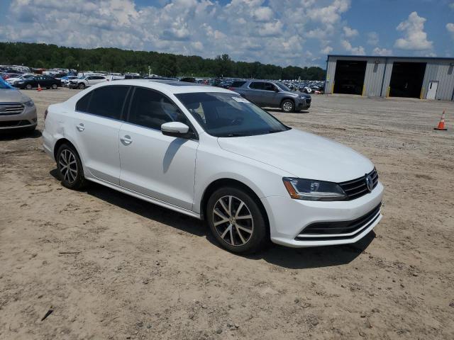  VOLKSWAGEN JETTA 2017 White