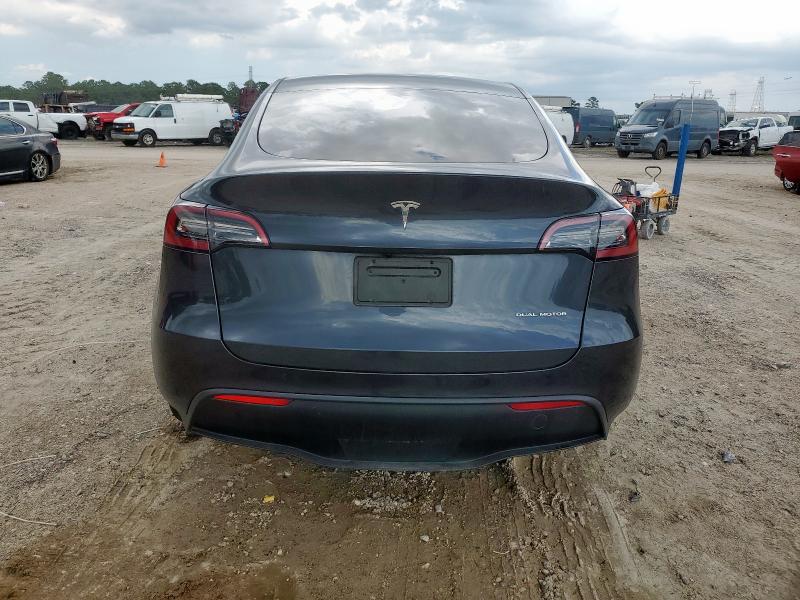  TESLA MODEL Y 2024 Black