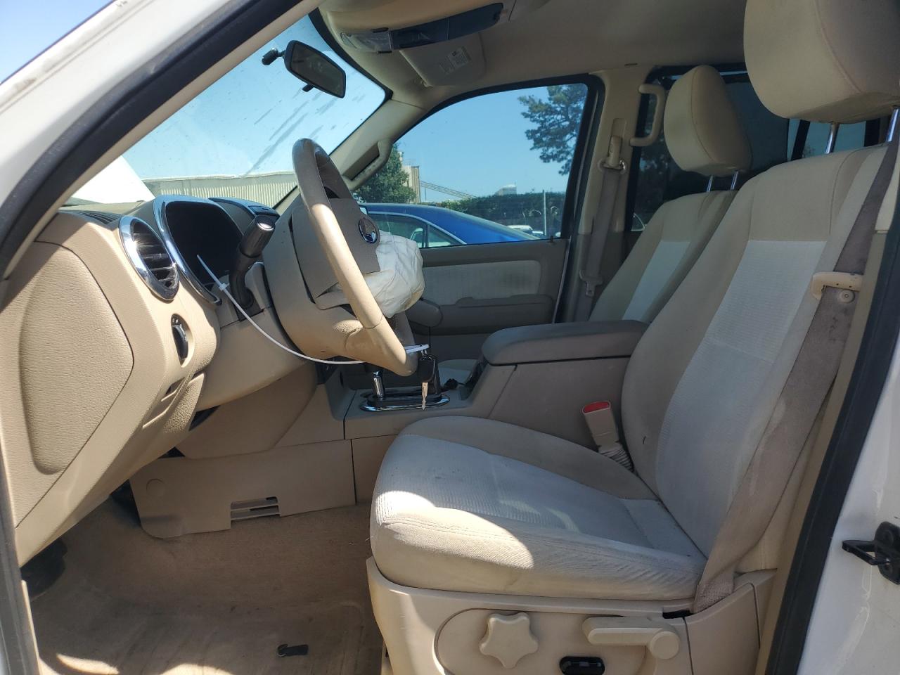 2009 Ford Explorer Xlt VIN: 1FMEU73EX9UA02060 Lot: 62187765