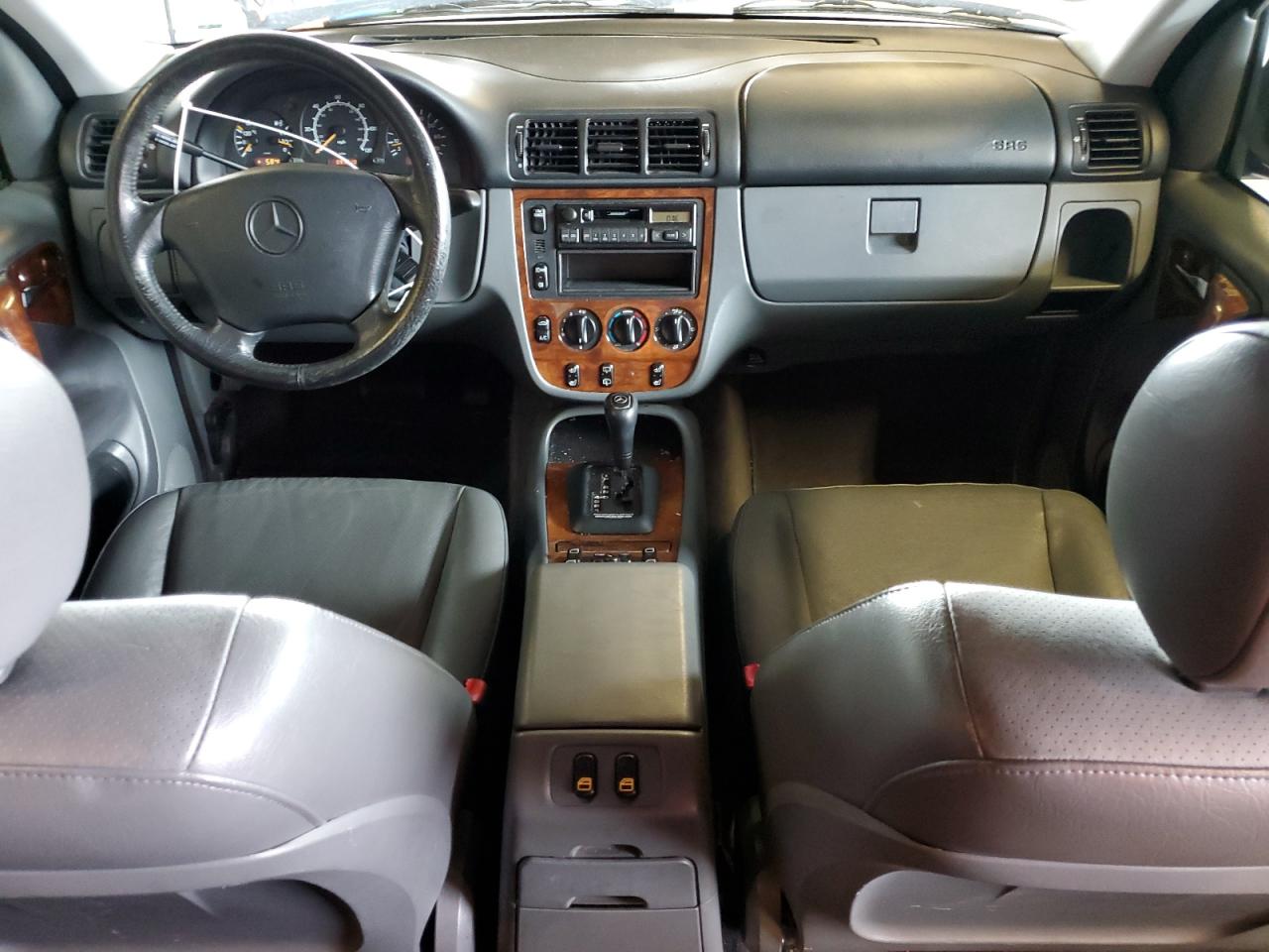 1998 Mercedes-Benz Ml 320 VIN: 4JGAB54EXWA050713 Lot: 62319435