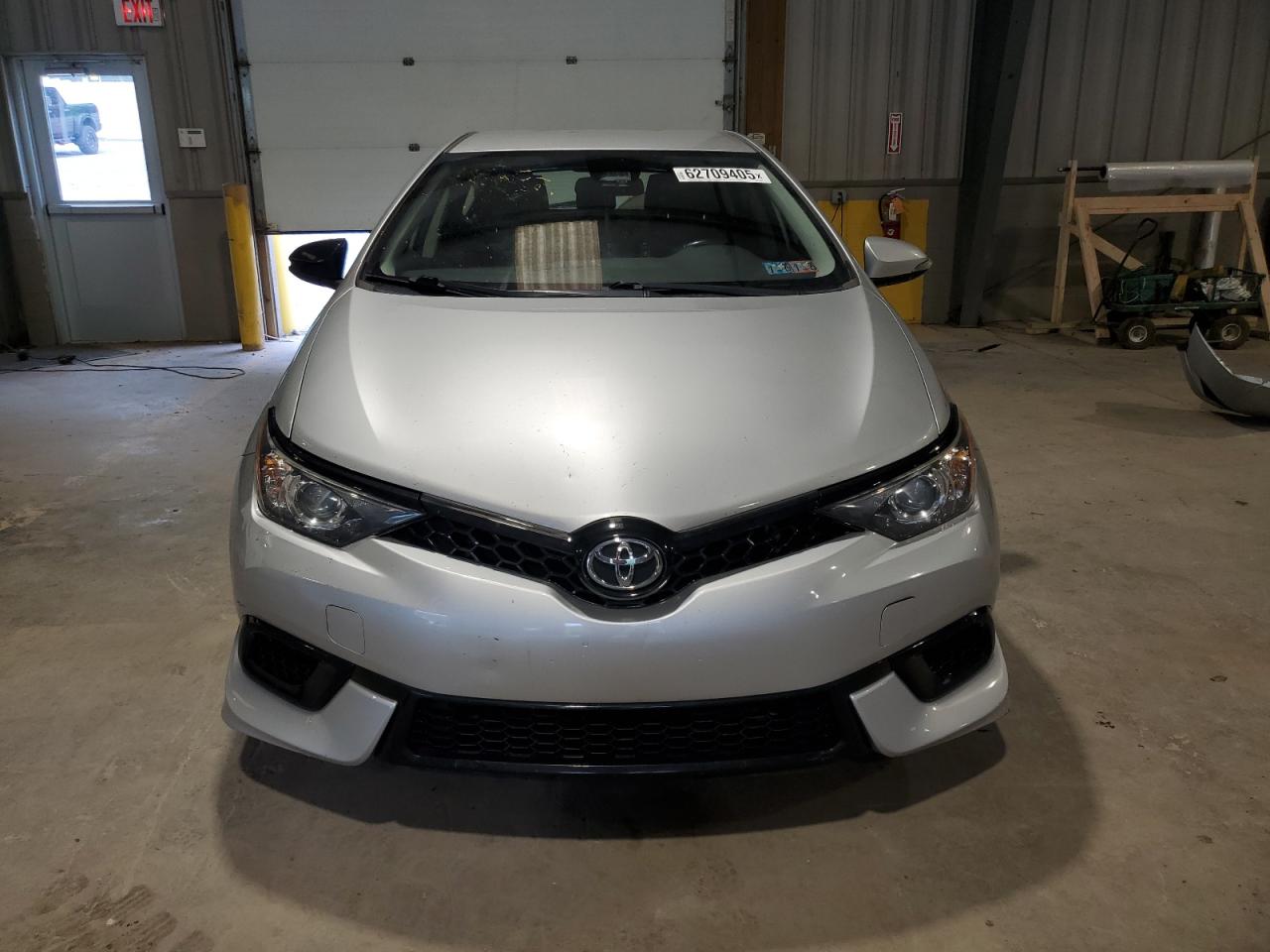 2018 Toyota Corolla Im VIN: JTNKARJE3JJ557609 Lot: 62709405