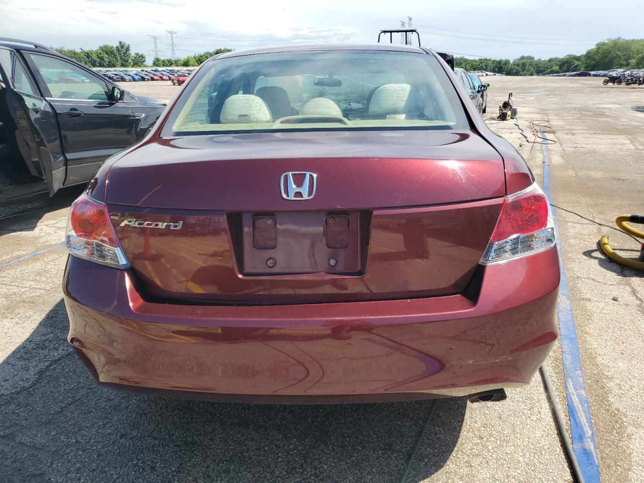 2010 Honda Accord Lxp VIN: 1HGCP2F40AA154686 Lot: 61969855