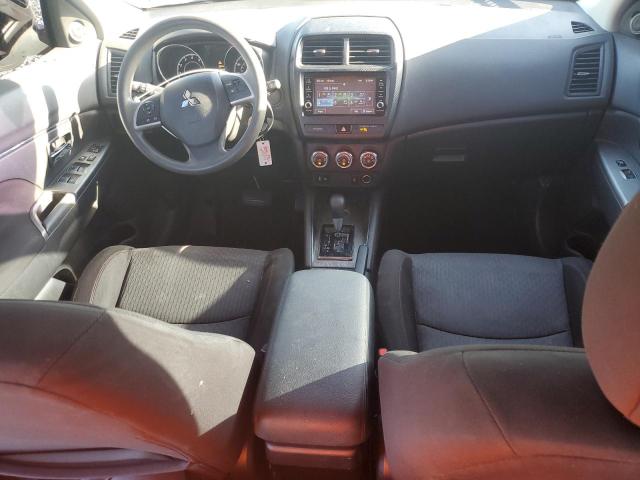  MITSUBISHI OUTLANDER 2018 Silver