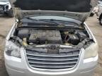 2010 Chrysler Town & Country Touring Plus zu verkaufen in Woodhaven, MI - Rear End