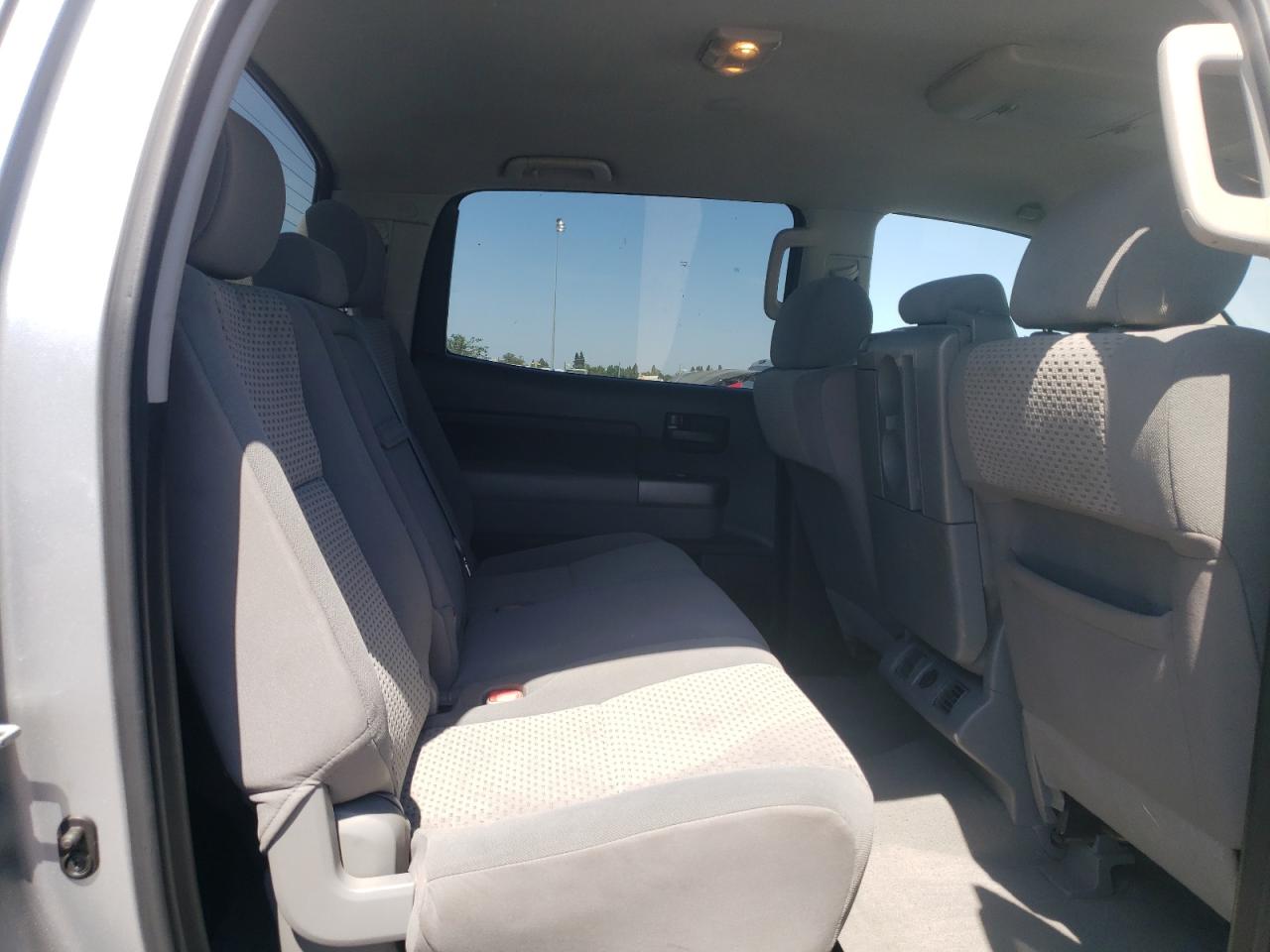 TOYOTA TUNDRA 2011 VIN 5TFDY5F1XBX207352 фото 10